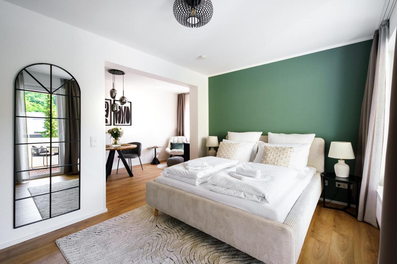 Staytona - Parkpl. - Balkon - Wlan - Netflix - Wfh Taunusstein Bagian luar foto