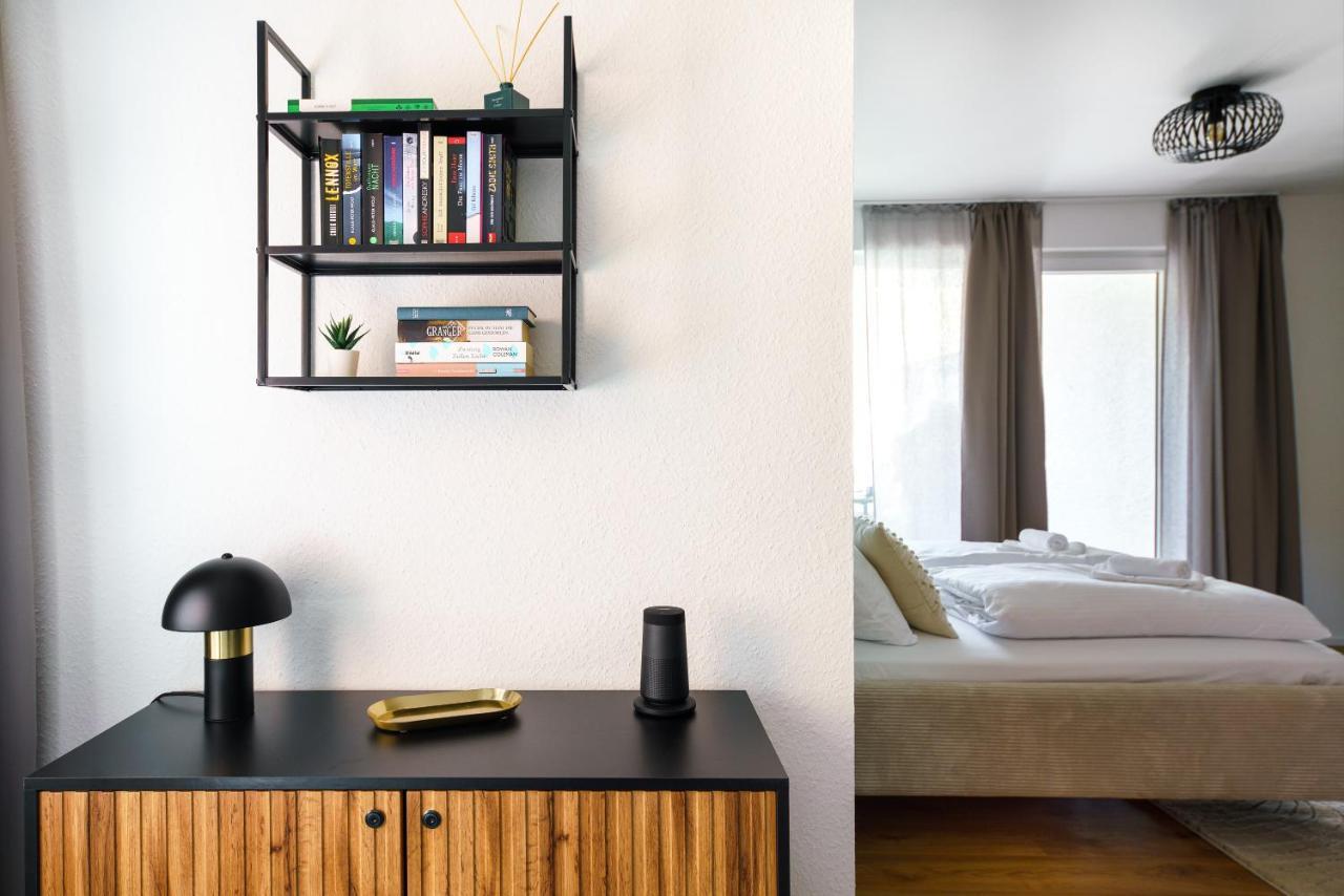 Staytona - Parkpl. - Balkon - Wlan - Netflix - Wfh Taunusstein Bagian luar foto